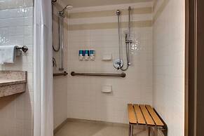 Drury Inn & Suites Evansville East