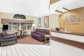 Microtel Inn by Wyndham Franklin