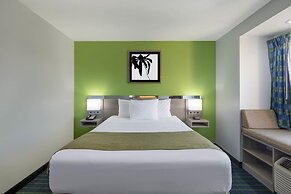 Microtel Inn by Wyndham Cornelius/Lake Norman