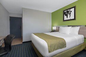 Microtel Inn by Wyndham Cornelius/Lake Norman