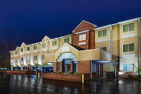 Microtel Inn by Wyndham Cornelius/Lake Norman