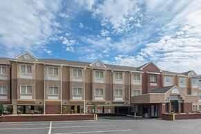 Microtel Inn by Wyndham Cornelius/Lake Norman