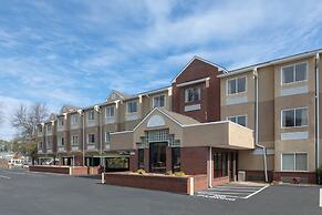 Microtel Inn by Wyndham Cornelius/Lake Norman