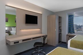 Microtel Inn by Wyndham Cornelius/Lake Norman