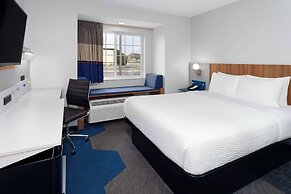Microtel Inn by Wyndham Janesville