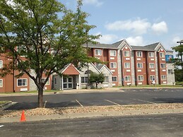 Motel 6 Olathe, KS