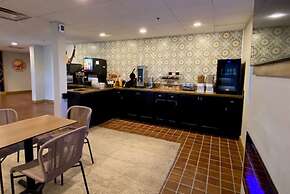 La Quinta Inn & Suites by Wyndham Tempe University / Phoenix