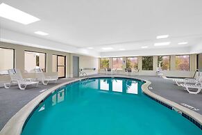 Holiday Inn Express Harrisburg I-81 – Hershey By IHG