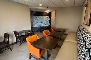 Holiday Inn Express Harrisburg I-81 – Hershey By IHG
