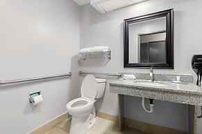 Clarion Pointe Hinesville near Fort Stewart