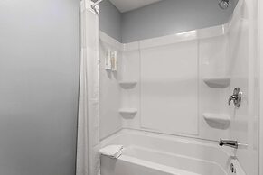 Clarion Pointe Hinesville near Fort Stewart