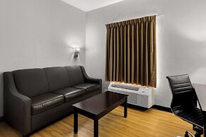 Clarion Pointe Hinesville near Fort Stewart