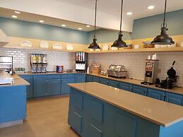 Country Inn & Suites by Radisson, Indianapolis South, IN