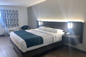 Motel 6 Hillsville, VA