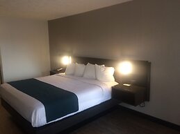 Motel 6 Hillsville, VA