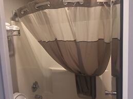 Motel 6 Hillsville, VA