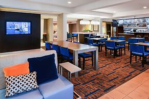 Courtyard by Marriott Beaumont