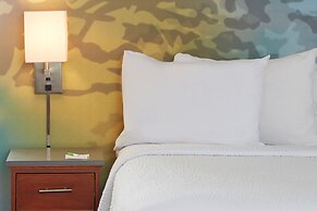 Courtyard by Marriott Bloomington by Mall of America