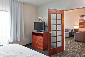 Courtyard by Marriott Bloomington by Mall of America