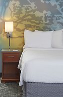Courtyard by Marriott Bloomington by Mall of America