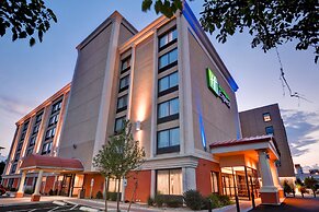 Holiday Inn Express Boston by IHG