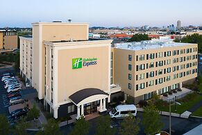Holiday Inn Express Boston by IHG
