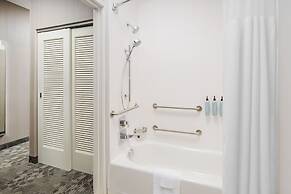 Courtyard by Marriott Roseville