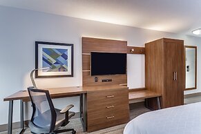 Holiday Inn Express & Suites Scottsburg by IHG