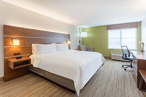 Holiday Inn Express & Suites Scottsburg by IHG