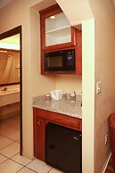 Ramada by Wyndham Fresno Northwest
