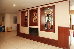 Ramada by Wyndham Fresno Northwest