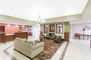 Ramada by Wyndham Fresno Northwest