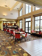 Comfort Inn & Suites Warsaw near US-30
