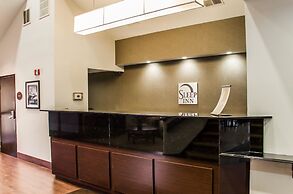 Sleep Inn Airport - Billy Graham Parkway