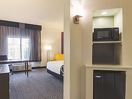 La Quinta Inn & Suites by Wyndham Denver Airport DIA