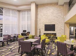 La Quinta Inn & Suites by Wyndham Denver Airport DIA