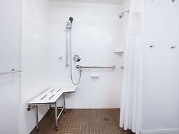 Hampton Inn Erie-South