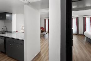 Ramada by Wyndham Milwaukee