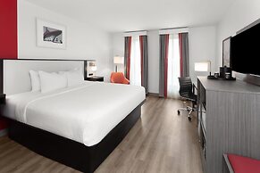 Ramada by Wyndham Milwaukee