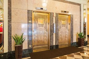 Ambassador Hotel Milwaukee, Trademark Collection by Wyndham