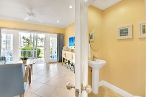 Tranquility Bay Beachfront Hotel and Resort