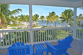 Tranquility Bay Beachfront Hotel and Resort