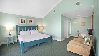 Tranquility Bay Beachfront Hotel and Resort