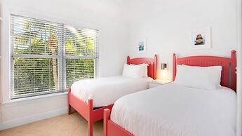 Tranquility Bay Beachfront Hotel and Resort