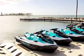 Tranquility Bay Beachfront Hotel and Resort