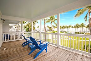 Tranquility Bay Beachfront Hotel and Resort