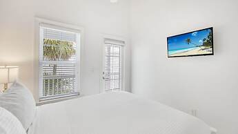 Tranquility Bay Beachfront Hotel and Resort