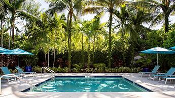 Tranquility Bay Beachfront Hotel and Resort