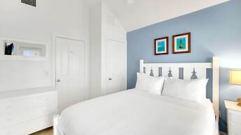 Tranquility Bay Beachfront Hotel and Resort