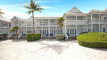 Tranquility Bay Beachfront Hotel and Resort
